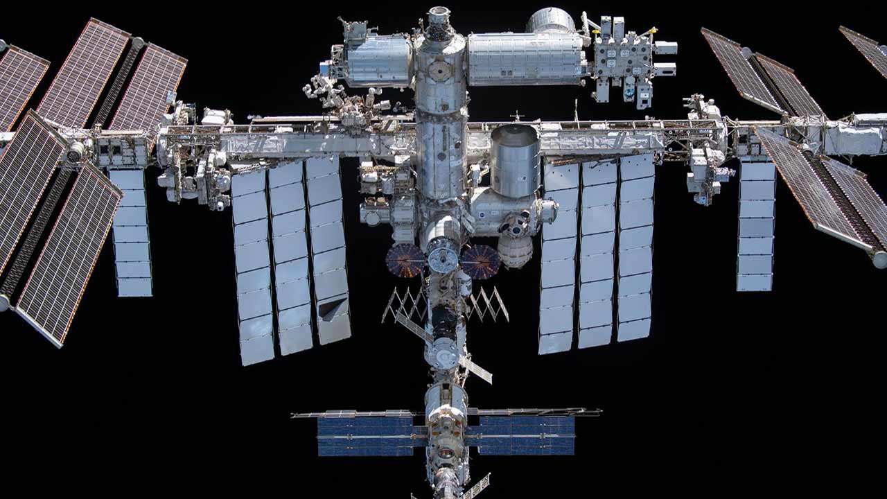 iss external exp66