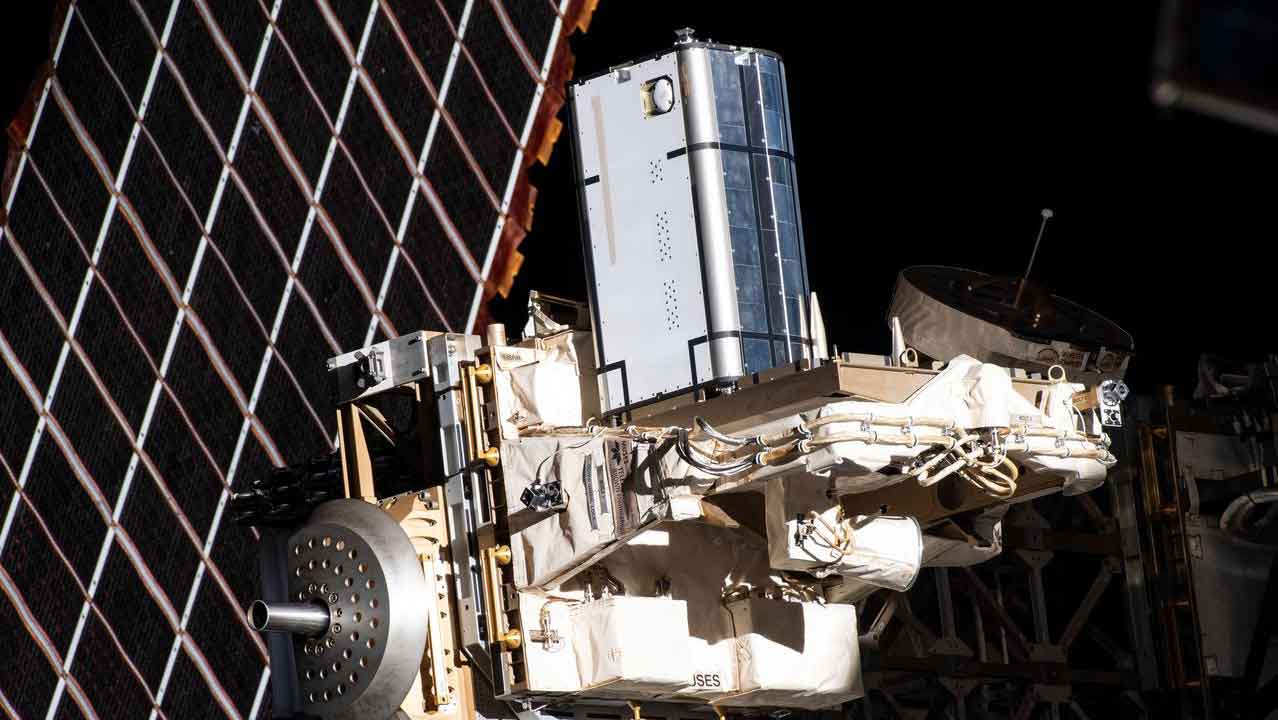 tech-demo-satellites-muses Multiple User System for Earth Sensing (MUSES) is the first multi-user facility on an ISS ExPRESS Logistics Carrier (ELC). The facility primarily serves as a platform for earth-viewing sensors and other technologies requiring long-term access to the space environment.